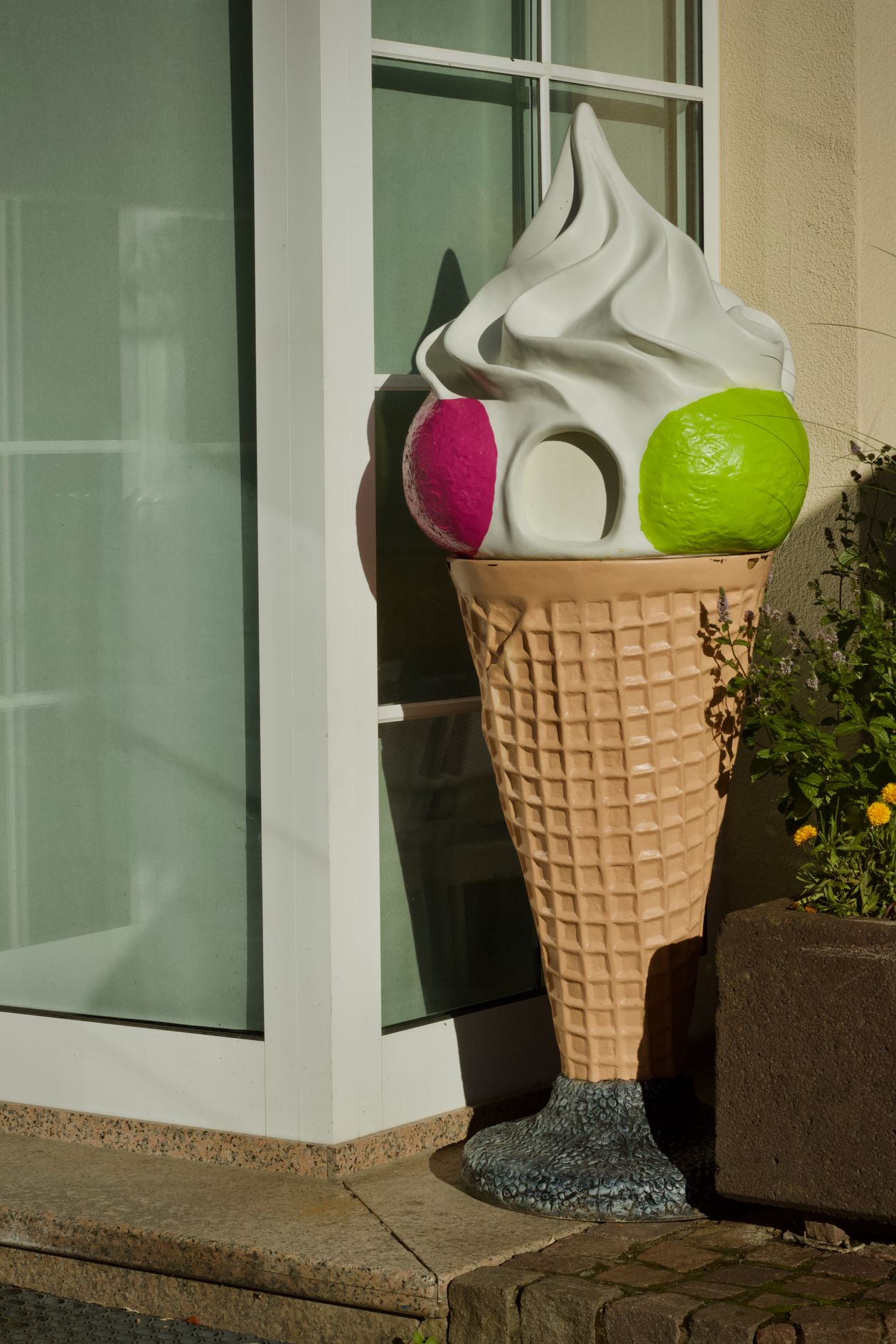 Eiswerk Somerville Heidelberg: Selbstgemachtes Eis am Mary-Somerville-Platz