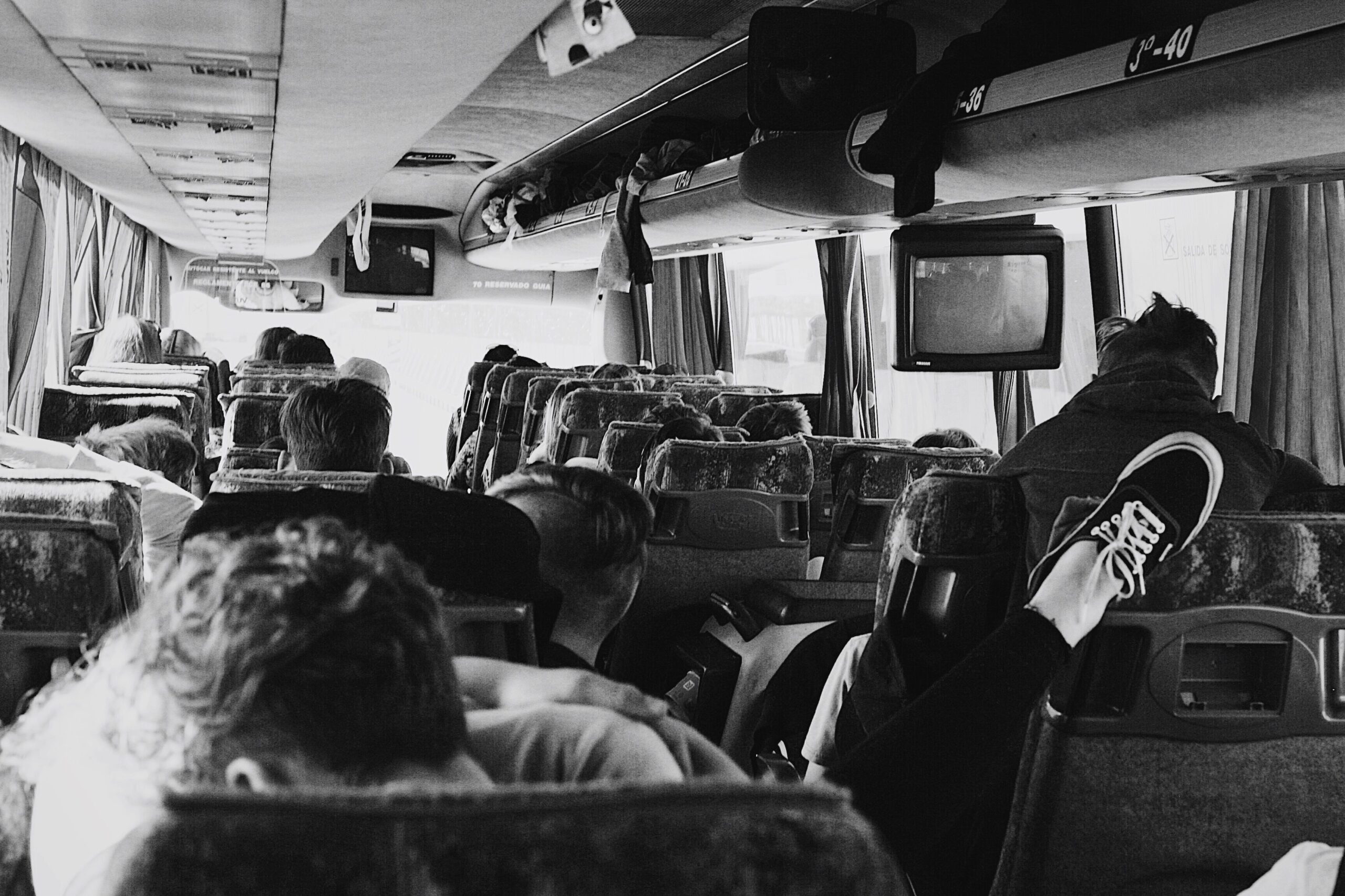 Busreisen und Gruppentransport in der Region: Worauf Veranstalter und Familien bei der Wahl achten sollten