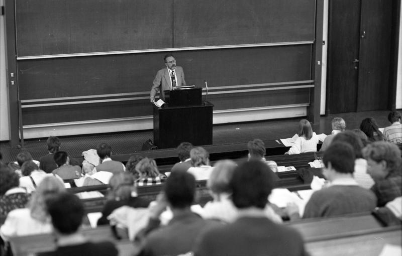 Hörsaal Universität Heidelberg Studierende BAföG