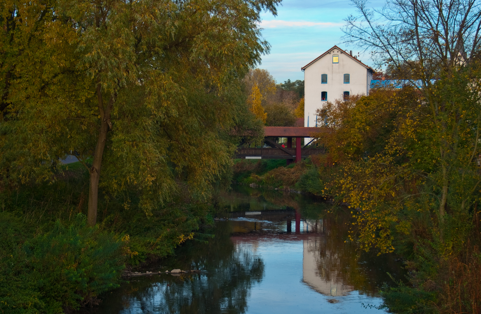 Ein Tag in Bad Vilbel: Wasserwege, Parks und Quellenstadt entdecken